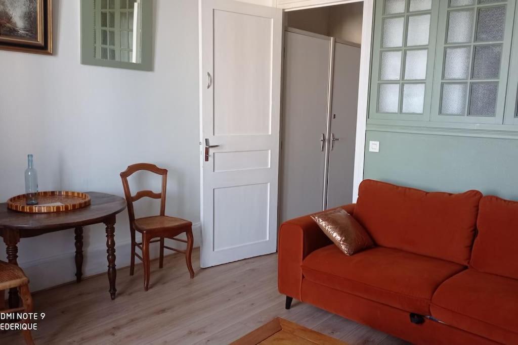 Studio 18 Residence Du Parc Chatel-Guyon Bilik gambar