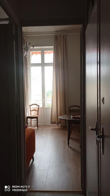 Studio 18 Residence Du Parc Chatel-Guyon Bilik gambar